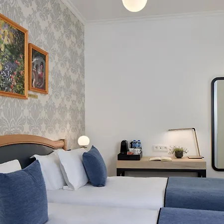 Hotel Romantic & Paris